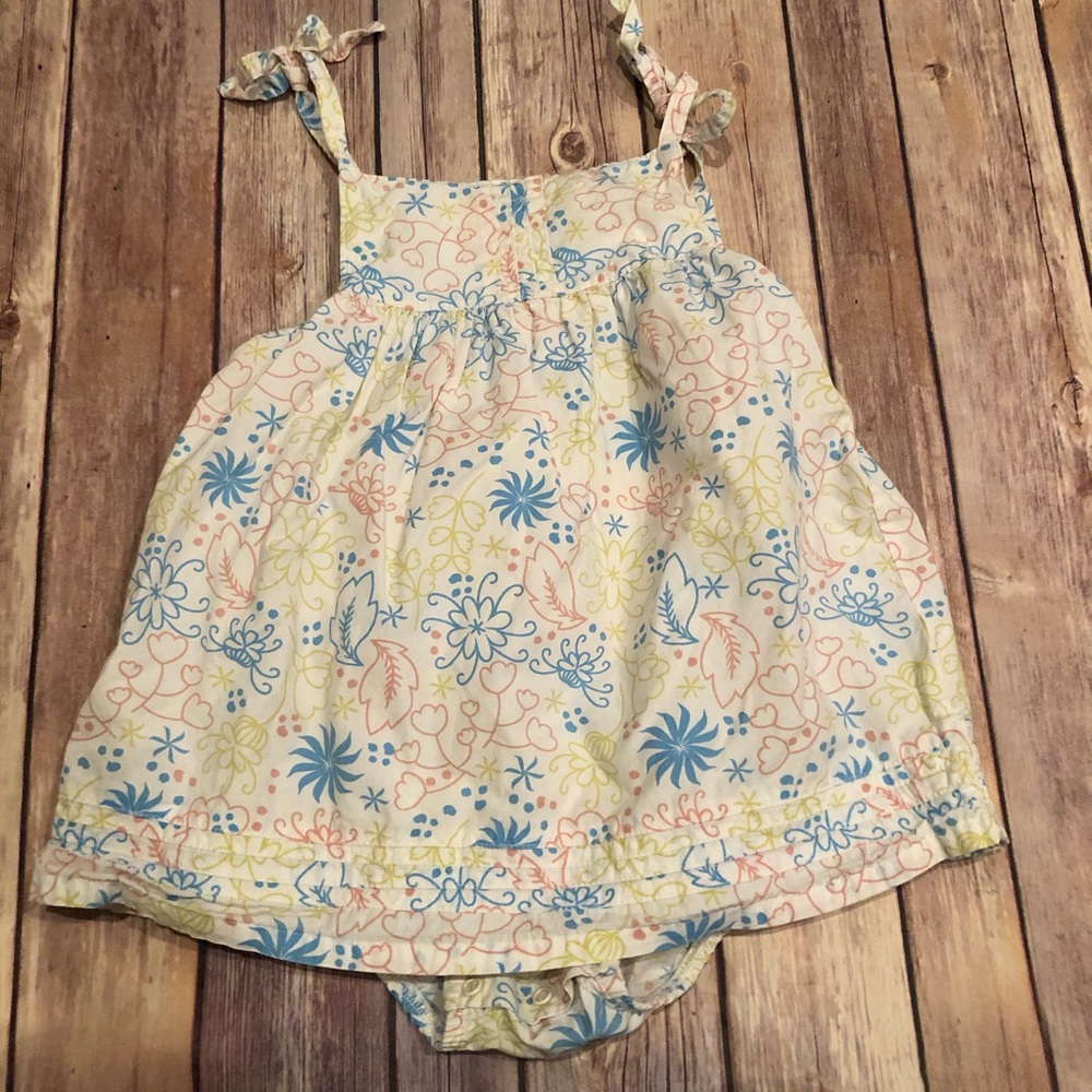 Under the nile floral bubble